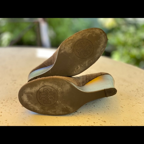 TORY BURCH Adrienne Suede Wedge Booties - Picture 5 of 7